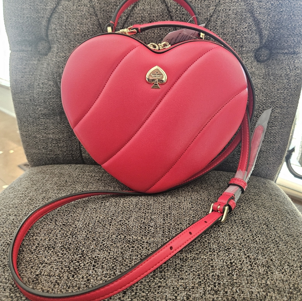 Kate Spade New York Love Shack Quilted 3D Heart Crossbody bag in ruby red - Picture 4 of 7